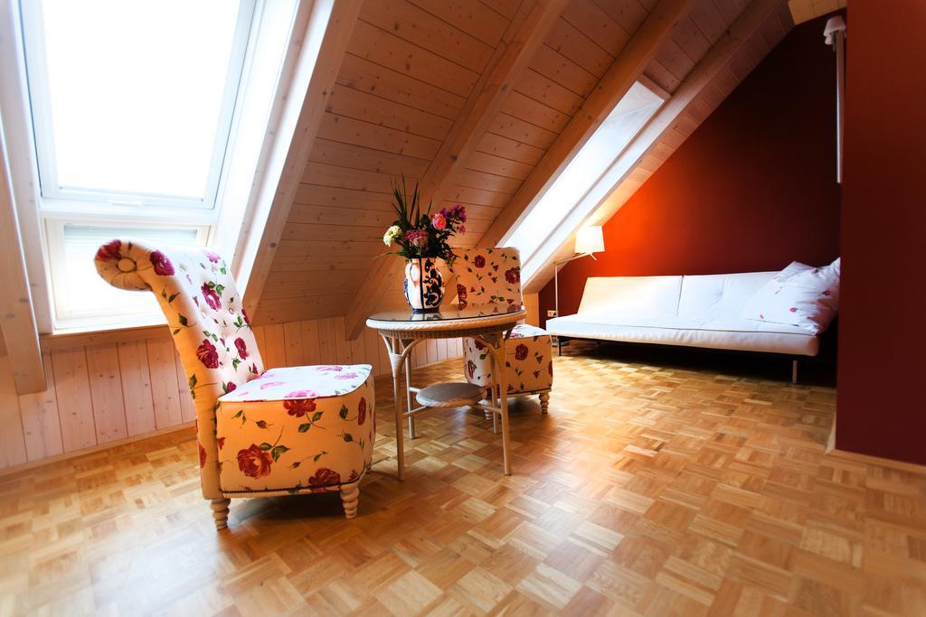 Gaestehaus Craintaler Muehle B&B Creglingen Camera foto